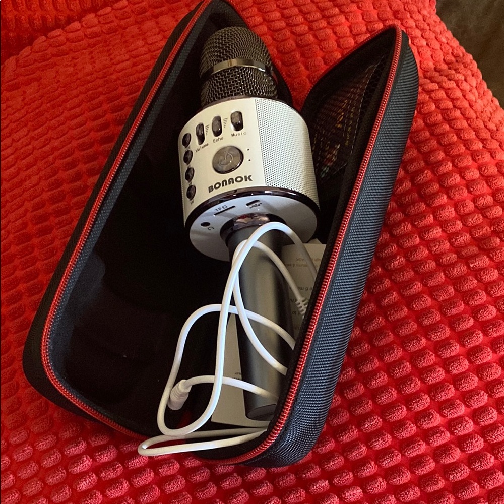 Bonaok Silver and Black Portable karaoke Microphone with Protective Case